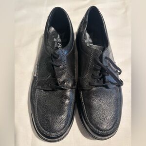 Mephisto Black Leather Oxfords size 10